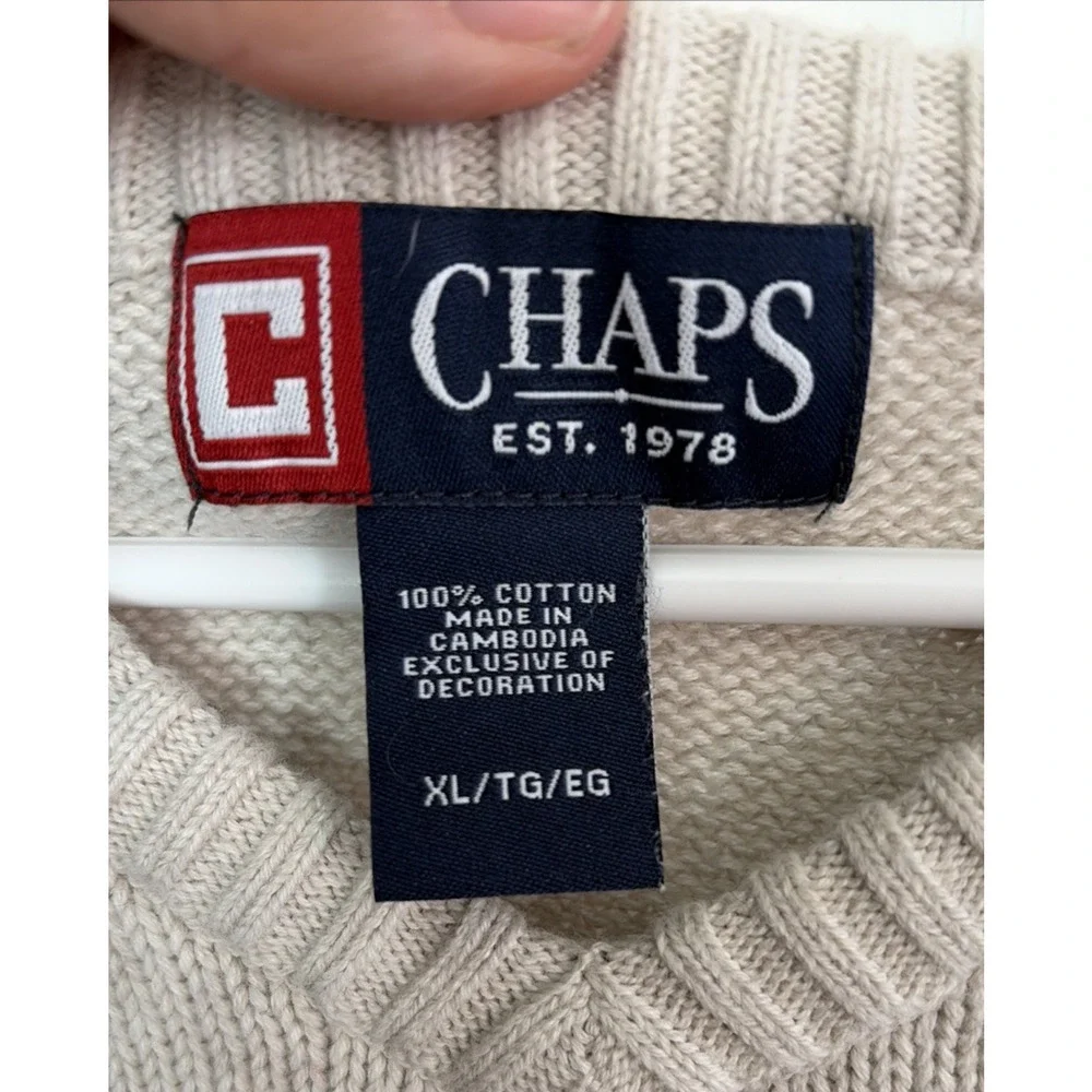 CHAPS Mens Sweater Vest XL Cream Pullover Cotton V Neck Business Casual Preppy